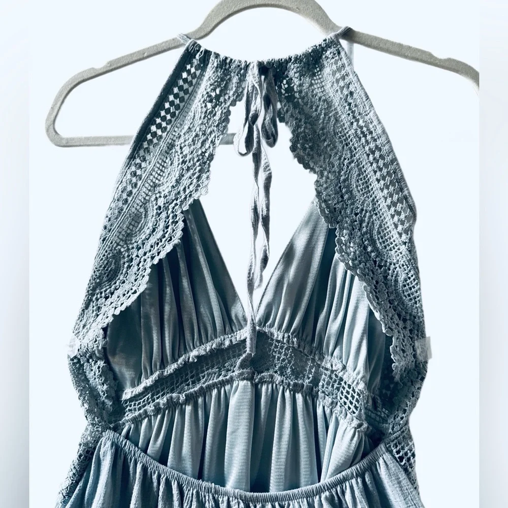 Light Blue Sleeveless Dress - Picture 8 of 8